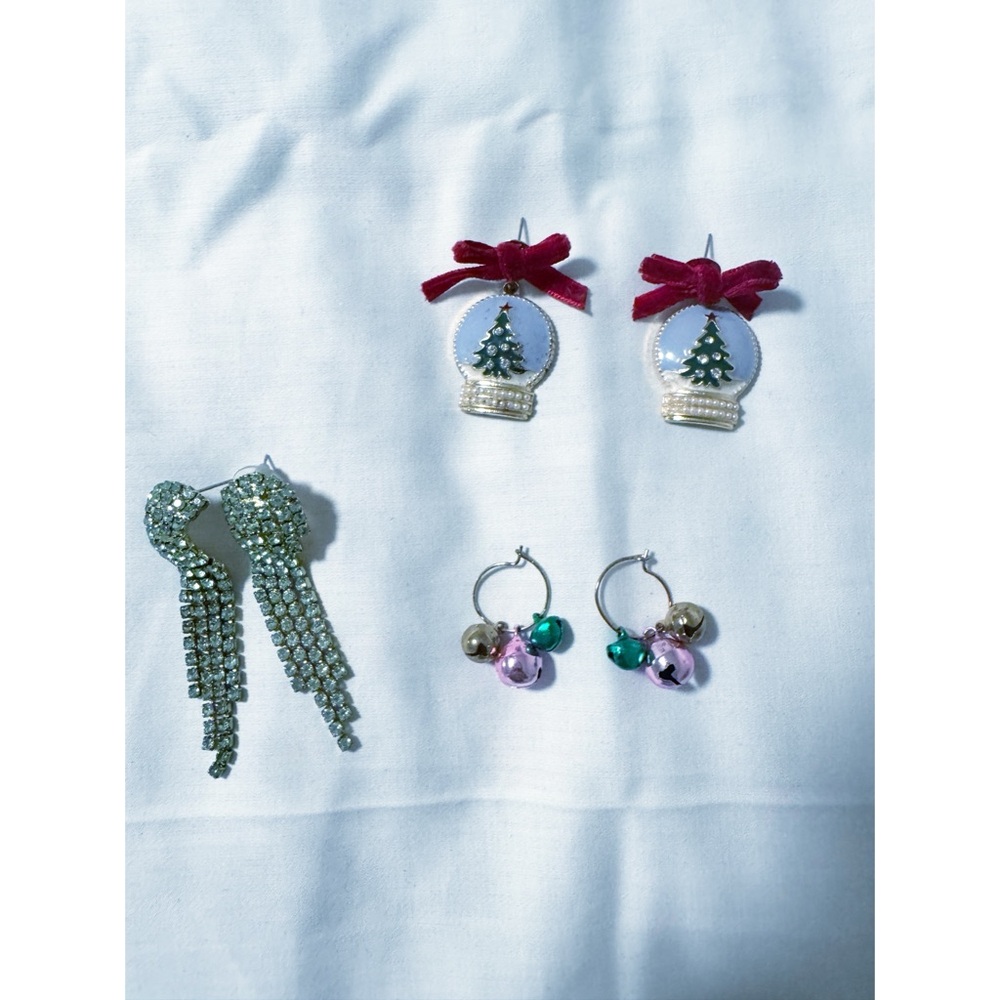 Festive Earrings Set